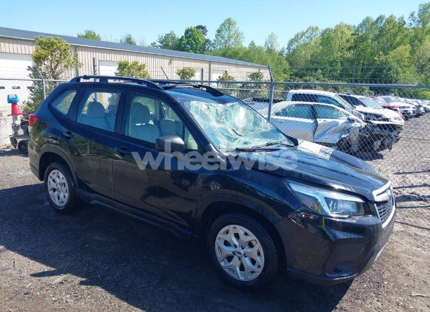 2019 Subaru Forester (VIN JF2SKACC8KH508138) main photo
