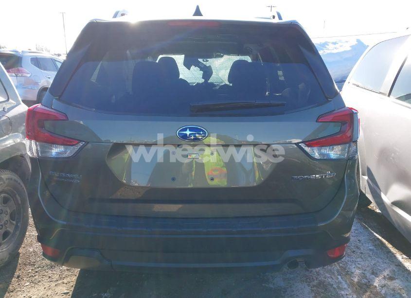 Photo 16 of 2024 Subaru Forester PREMIUM (VIN JF2SKACC8RH516864)