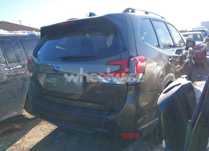 Photo 4 of 2024 Subaru Forester PREMIUM (VIN JF2SKACC8RH516864)