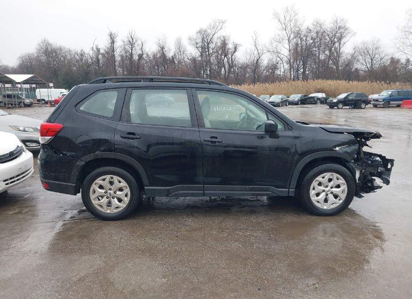 Photo 13 of 2019 Subaru Forester (VIN JF2SKACC9KH459242)