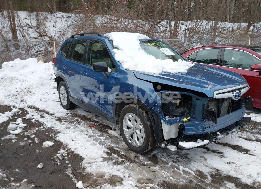 2019 Subaru Forester (VIN JF2SKACC9KH546395) main photo