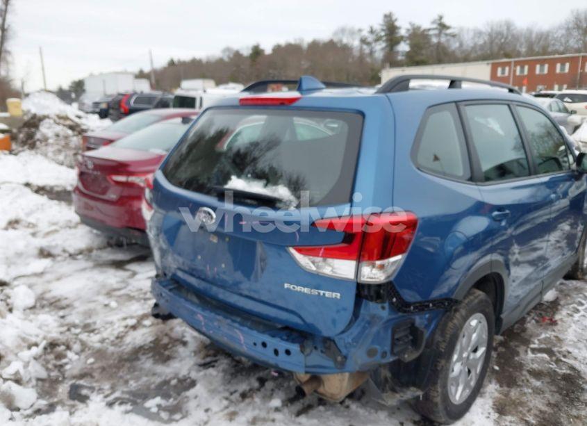 Photo 17 of 2019 Subaru Forester (VIN JF2SKACC9KH546395)