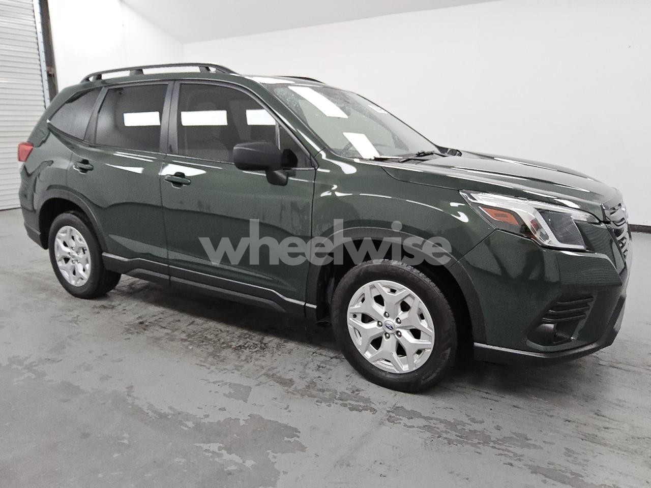 Photo 4 of 2022 SUBARU FORESTER (VIN JF2SKACC9NH479642)