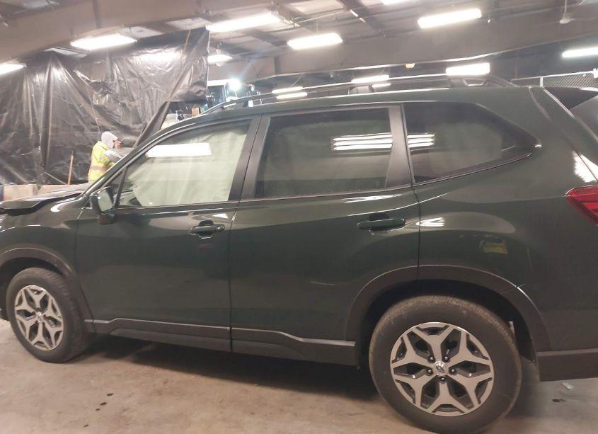 Photo 14 of 2024 Subaru Forester PREMIUM (VIN JF2SKACC9RH514170)