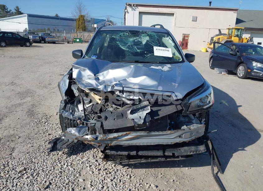 Photo 6 of 2019 Subaru Forester N/A (VIN JF2SKACCXKH410907)