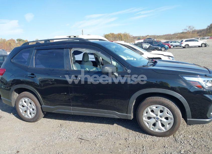 Photo 13 of 2020 Subaru Forester (VIN JF2SKADC0LH575476)