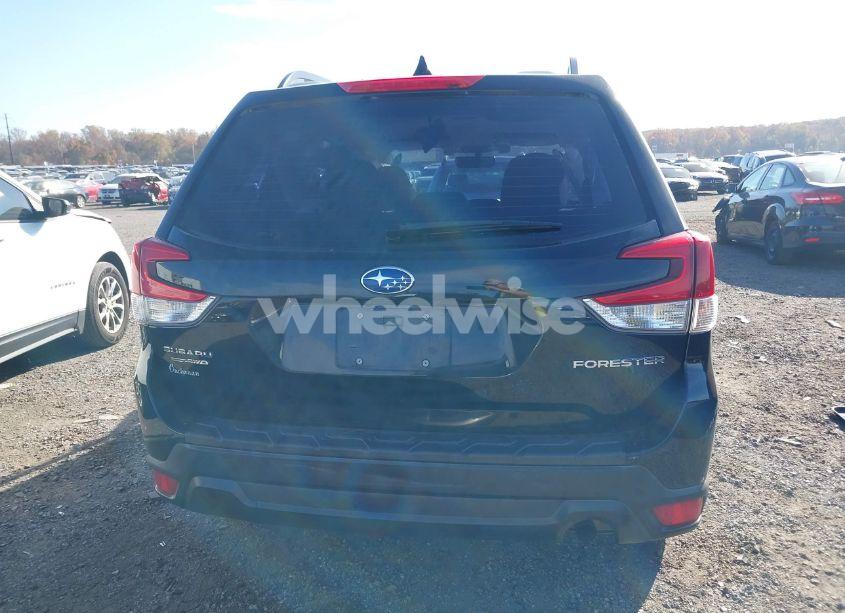 Photo 16 of 2020 Subaru Forester (VIN JF2SKADC0LH575476)