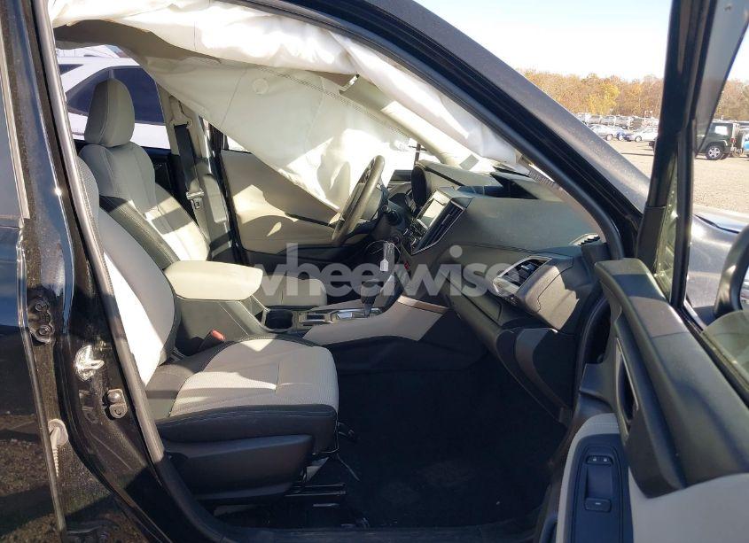 Photo 5 of 2020 Subaru Forester (VIN JF2SKADC0LH575476)