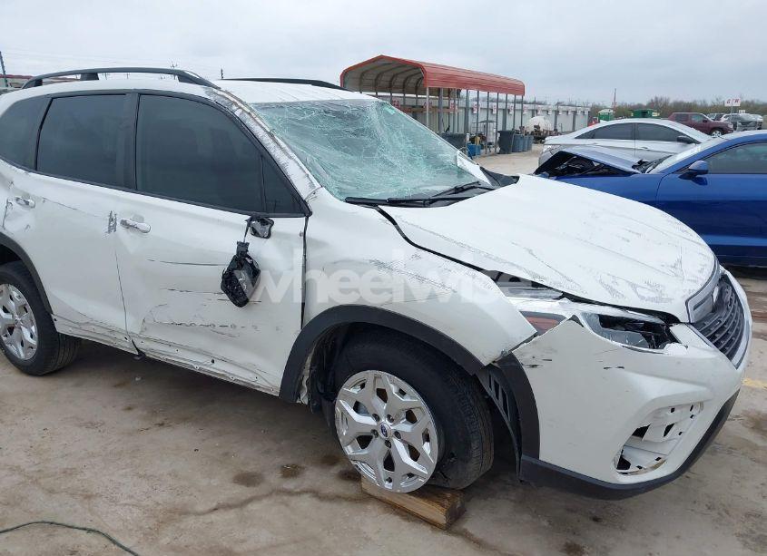 Photo 12 of 2021 Subaru Forester (VIN JF2SKADC0MH462127)