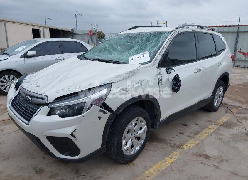 Photo 2 of 2021 Subaru Forester (VIN JF2SKADC0MH462127)