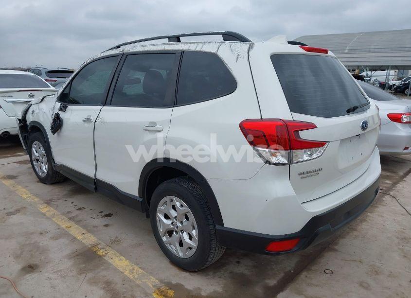 Photo 3 of 2021 Subaru Forester (VIN JF2SKADC0MH462127)