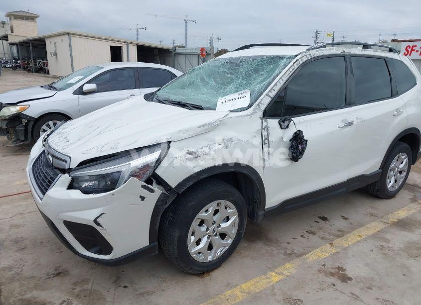 Photo 6 of 2021 Subaru Forester (VIN JF2SKADC0MH462127)