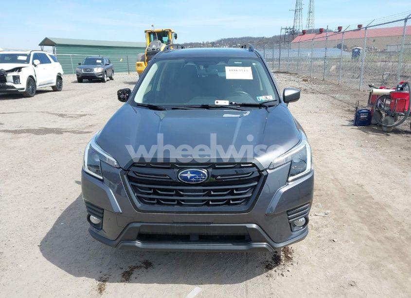 Photo 12 of 2022 Subaru Forester PREMIUM (VIN JF2SKADC0NH448357)