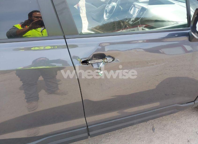 Photo 17 of 2022 Subaru Forester PREMIUM (VIN JF2SKADC0NH448357)