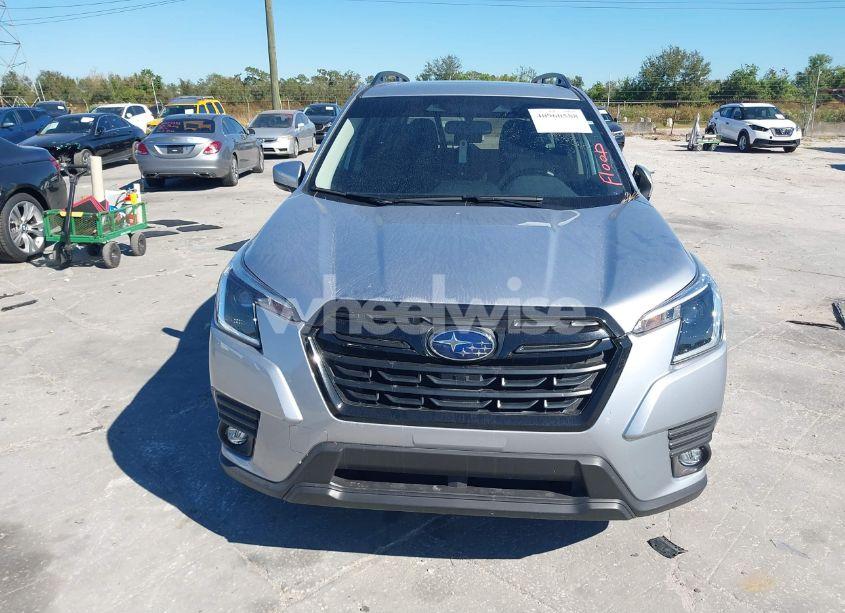 Photo 12 of 2024 Subaru Forester PREMIUM (VIN JF2SKADC0RH454469)