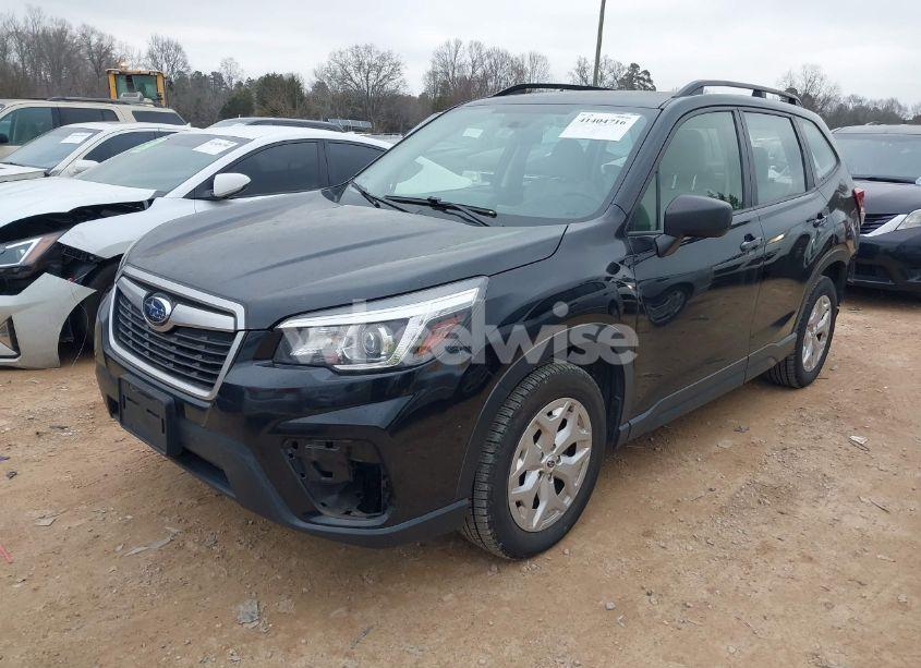 Photo 2 of 2020 Subaru Forester (VIN JF2SKADC2LH453900)