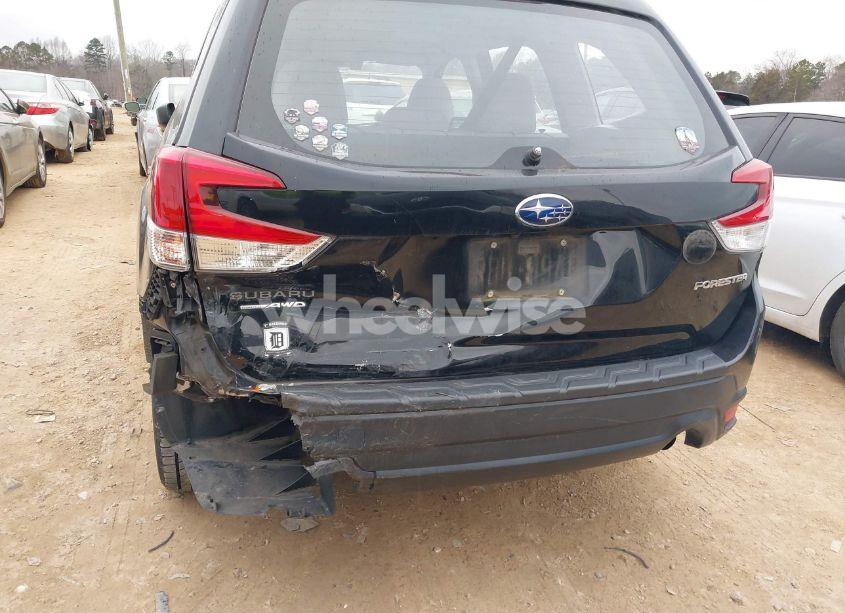 Photo 6 of 2020 Subaru Forester (VIN JF2SKADC2LH453900)