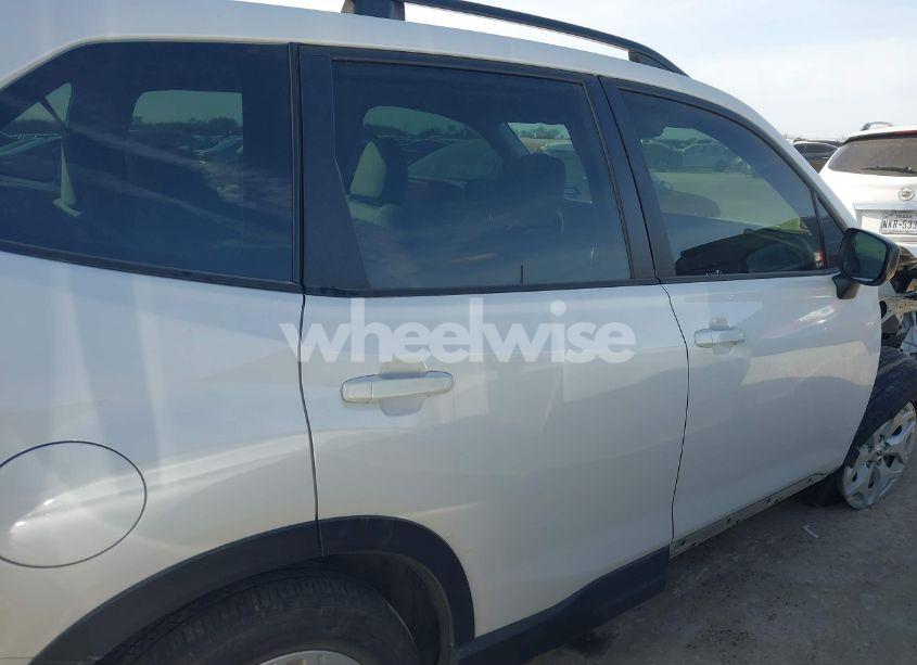 Photo 14 of 2021 Subaru Forester (VIN JF2SKADC3MH470299)