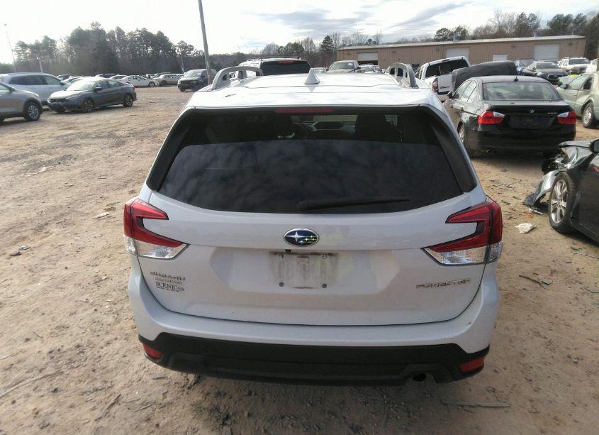 Photo 16 of 2022 Subaru Forester PREMIUM (VIN JF2SKADC3NH483605)