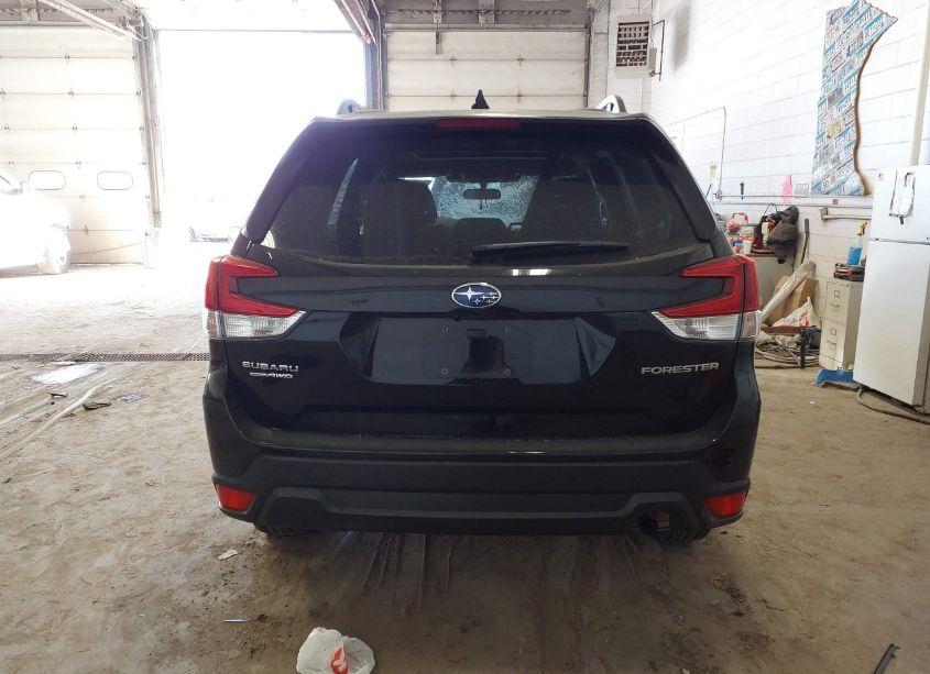 Photo 16 of 2024 Subaru Forester PREMIUM (VIN JF2SKADC3RH449623)