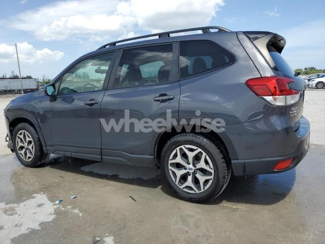 Photo 6 of 2024 SUBARU FORESTER PREMIUM (VIN JF2SKADC3RH487661)