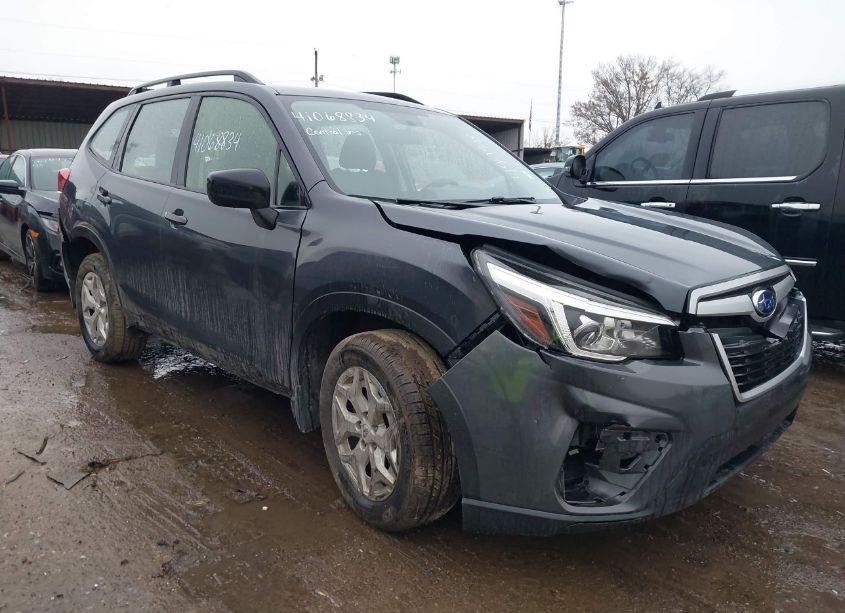 2020 Subaru Forester (VIN JF2SKADC4LH494948) main photo