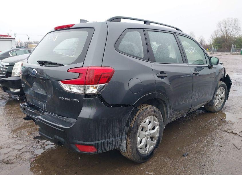 Photo 4 of 2020 Subaru Forester (VIN JF2SKADC4LH494948)