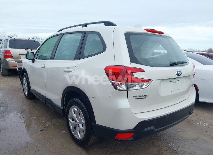 Photo 3 of 2020 Subaru Forester (VIN JF2SKADC4LH496764)