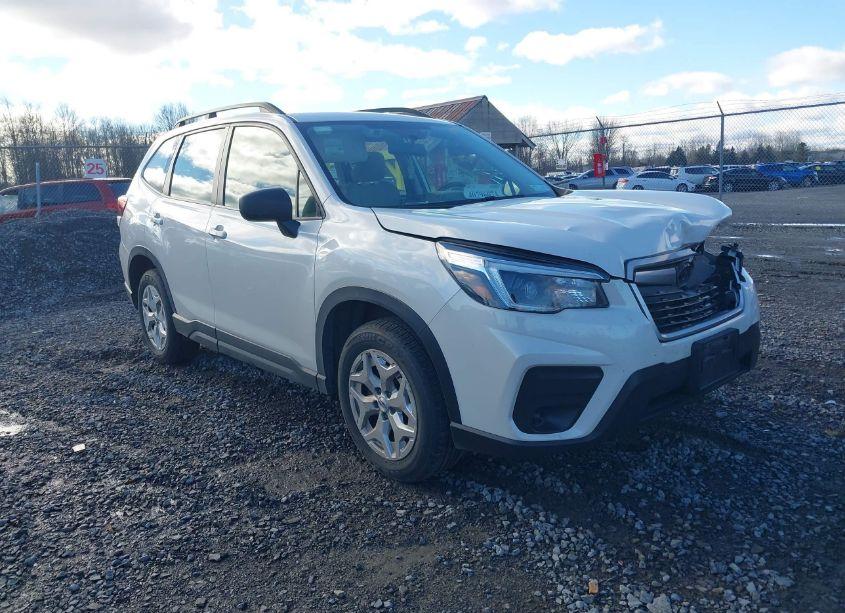 2021 Subaru Forester (VIN JF2SKADC4MH518702) main photo