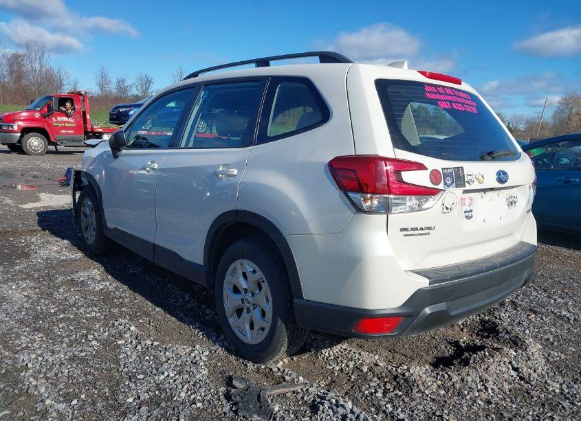 Photo 3 of 2021 Subaru Forester (VIN JF2SKADC4MH518702)