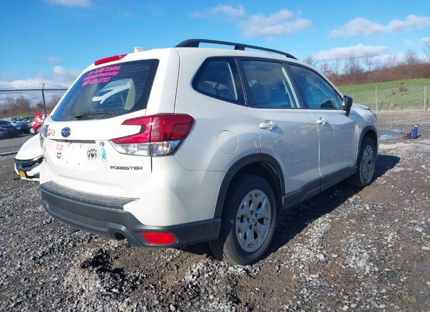 Photo 4 of 2021 Subaru Forester (VIN JF2SKADC4MH518702)