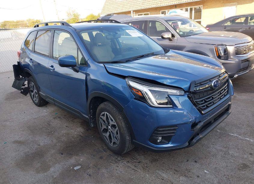 2024 Subaru Forester PREMIUM (VIN JF2SKADC4RH490200) main photo