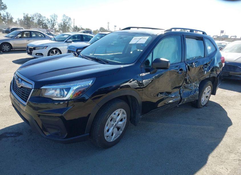 Photo 2 of 2020 Subaru Forester (VIN JF2SKADC5LH582469)