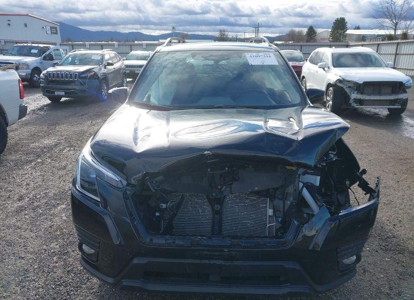 Photo 12 of 2023 Subaru Forester PREMIUM (VIN JF2SKADC5PH483690)