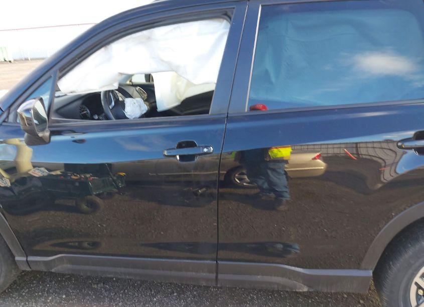 Photo 14 of 2023 Subaru Forester PREMIUM (VIN JF2SKADC5PH483690)