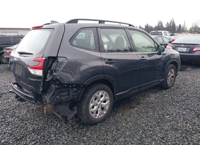 Photo 4 of 2020 Subaru Forester (VIN JF2SKADC6LH538769)