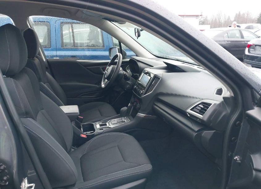 Photo 5 of 2020 Subaru Forester (VIN JF2SKADC6LH538769)