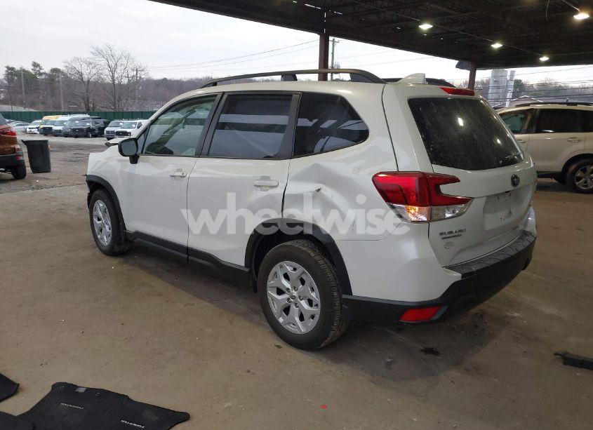 Photo 3 of 2021 Subaru Forester (VIN JF2SKADC6MH582725)
