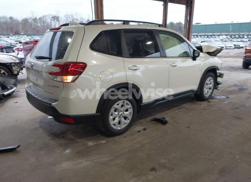 Photo 4 of 2021 Subaru Forester (VIN JF2SKADC6MH582725)