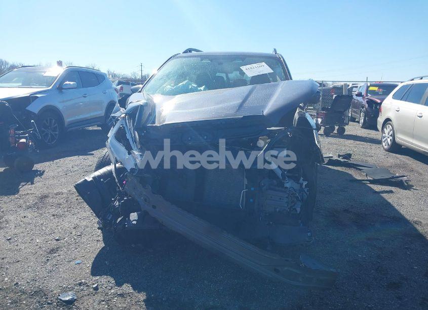 Photo 13 of 2022 Subaru Forester PREMIUM (VIN JF2SKADC6NH400961)