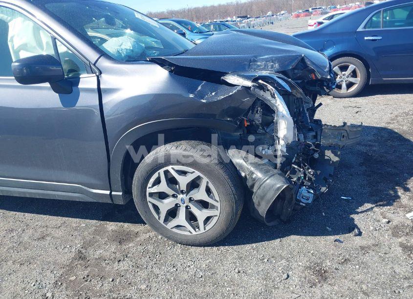 Photo 6 of 2022 Subaru Forester PREMIUM (VIN JF2SKADC6NH400961)