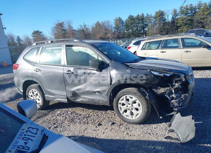 Photo 13 of 2020 Subaru Forester (VIN JF2SKADC7LH440558)