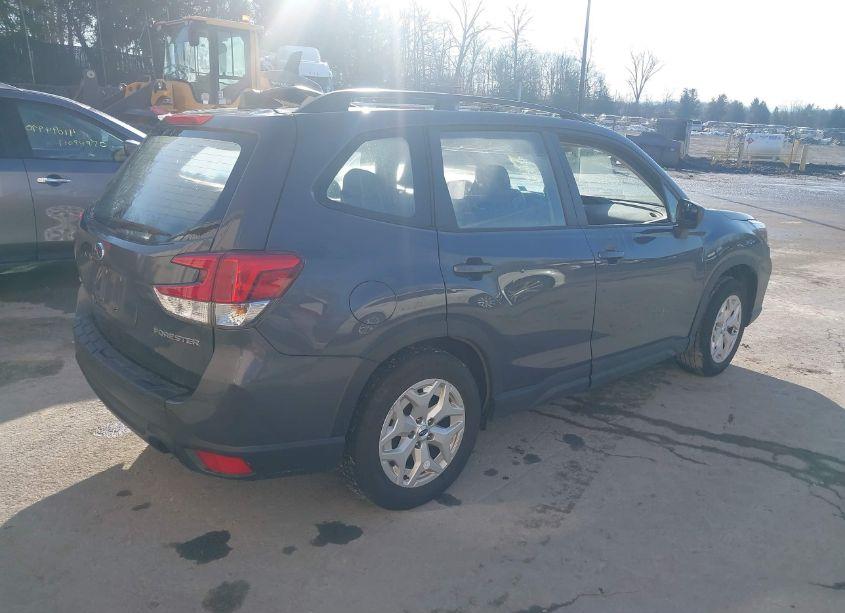 Photo 4 of 2020 Subaru Forester (VIN JF2SKADC7LH472474)