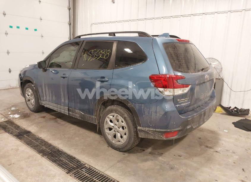 Photo 3 of 2021 Subaru Forester (VIN JF2SKADC7MH549989)