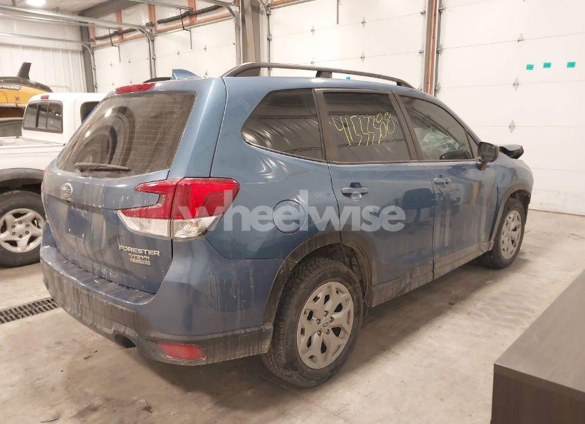 Photo 4 of 2021 Subaru Forester (VIN JF2SKADC7MH549989)