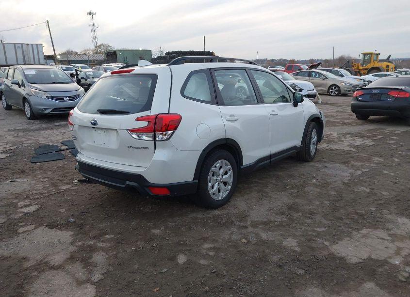 Photo 4 of 2021 Subaru Forester (VIN JF2SKADC8MH465034)