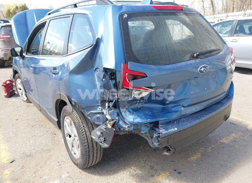 Photo 6 of 2021 Subaru Forester (VIN JF2SKADC8MH573072)