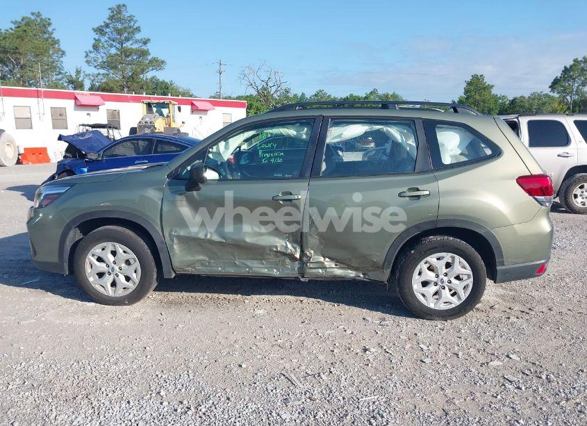 Photo 14 of 2020 Subaru Forester (VIN JF2SKADC9LH442053)