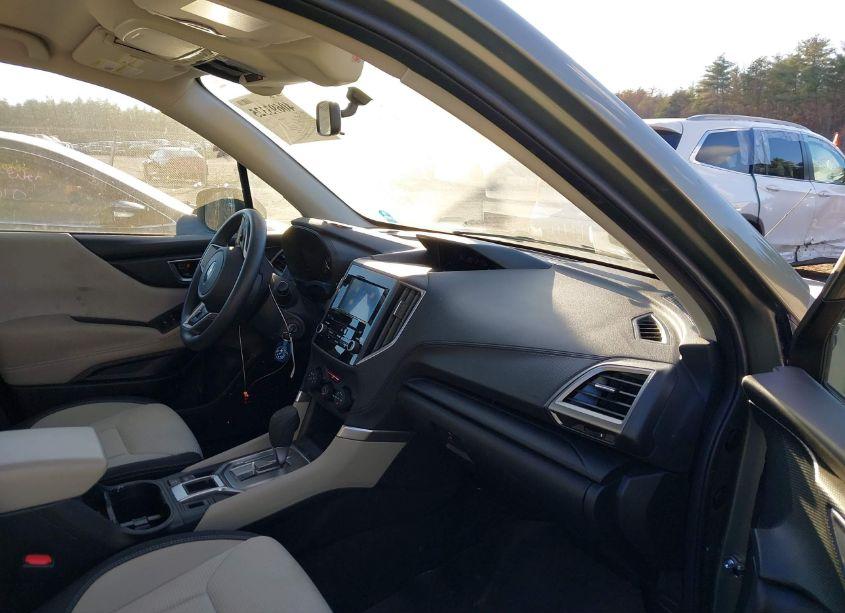 Photo 5 of 2020 Subaru Forester (VIN JF2SKADC9LH607163)