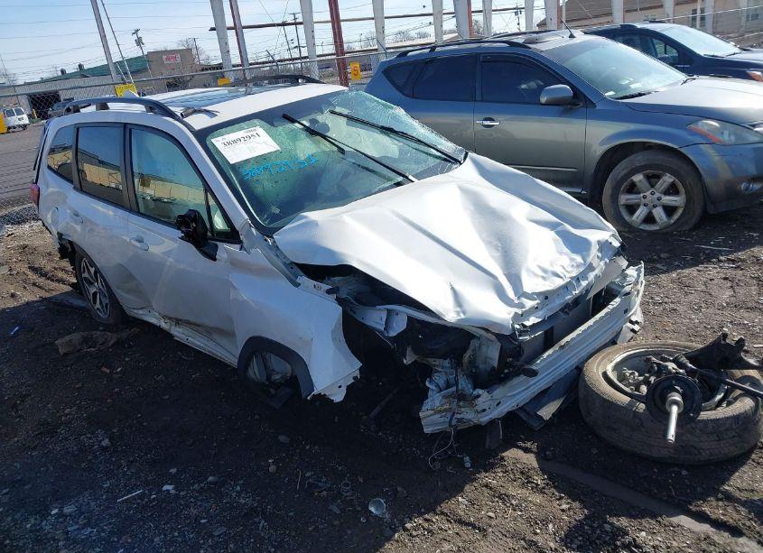 2022 Subaru Forester PREMIUM (VIN JF2SKADC9NH447319) main photo